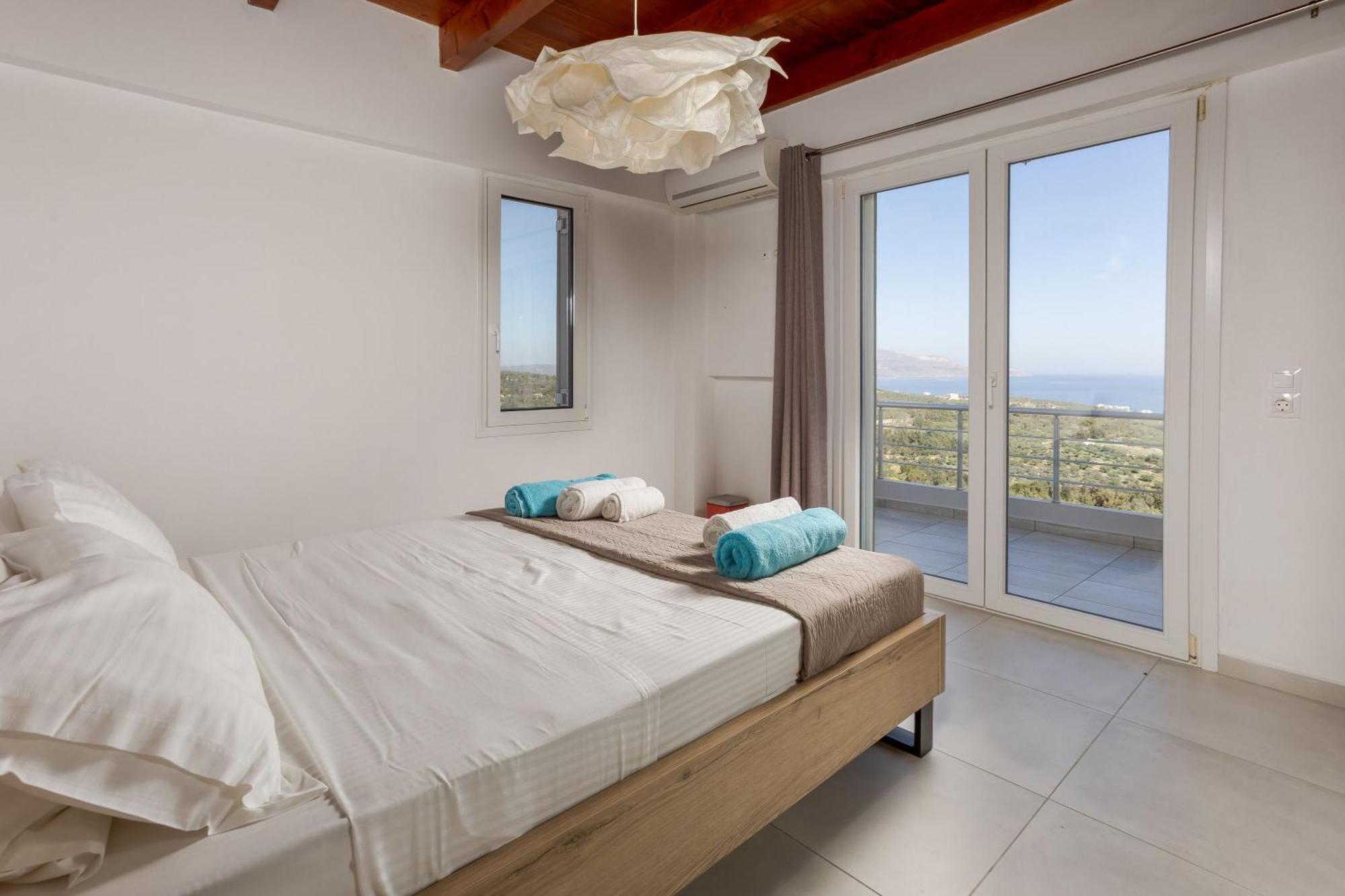 Villa Konstantinos Hilltop Vineyard Escape Almyrida  Bagian luar foto